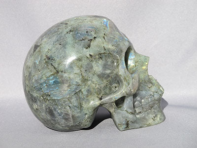 L-L-2383-rl : 6-Inch Rainbow Light Labradorite Crystal Skull