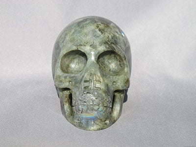 L-L-682-rl :  4-Inch Rainbow Light Labradorite Crystal Skull