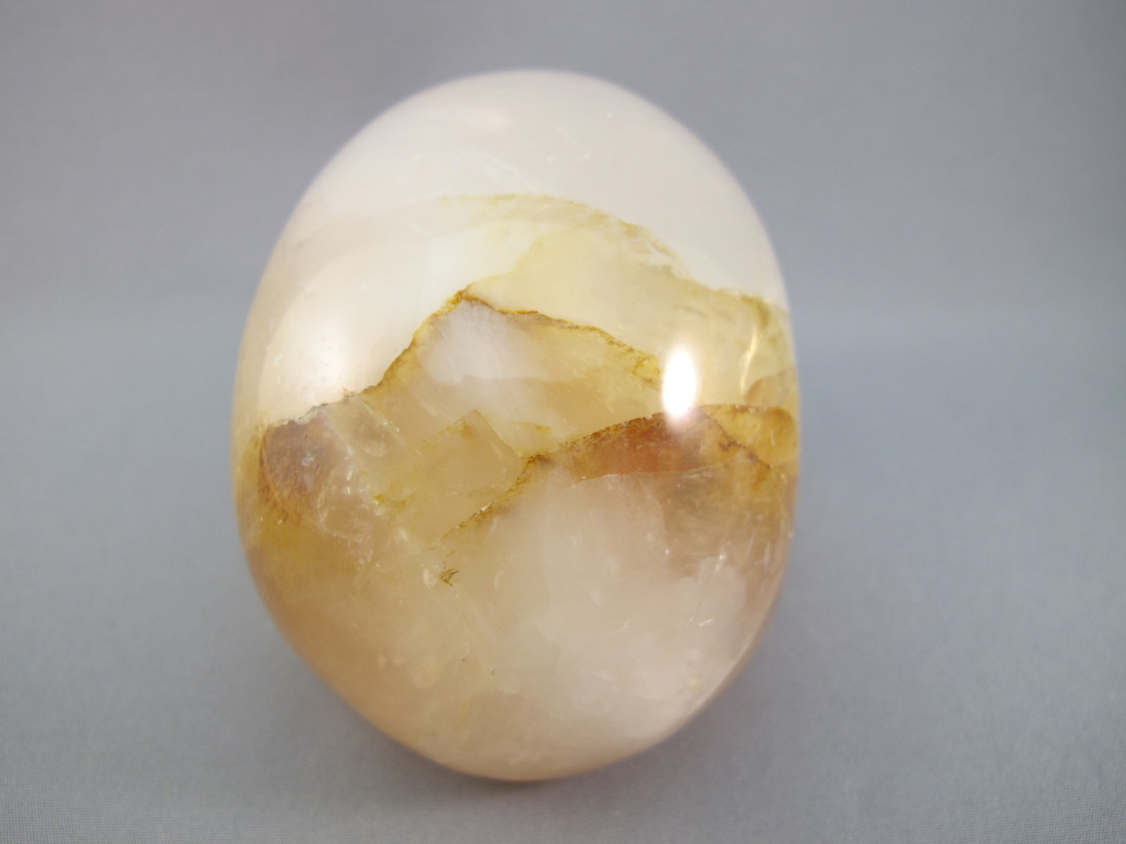 CS-GDH-STR-0567 :  3.5-inch STAR Golden Healer Crystal Skull