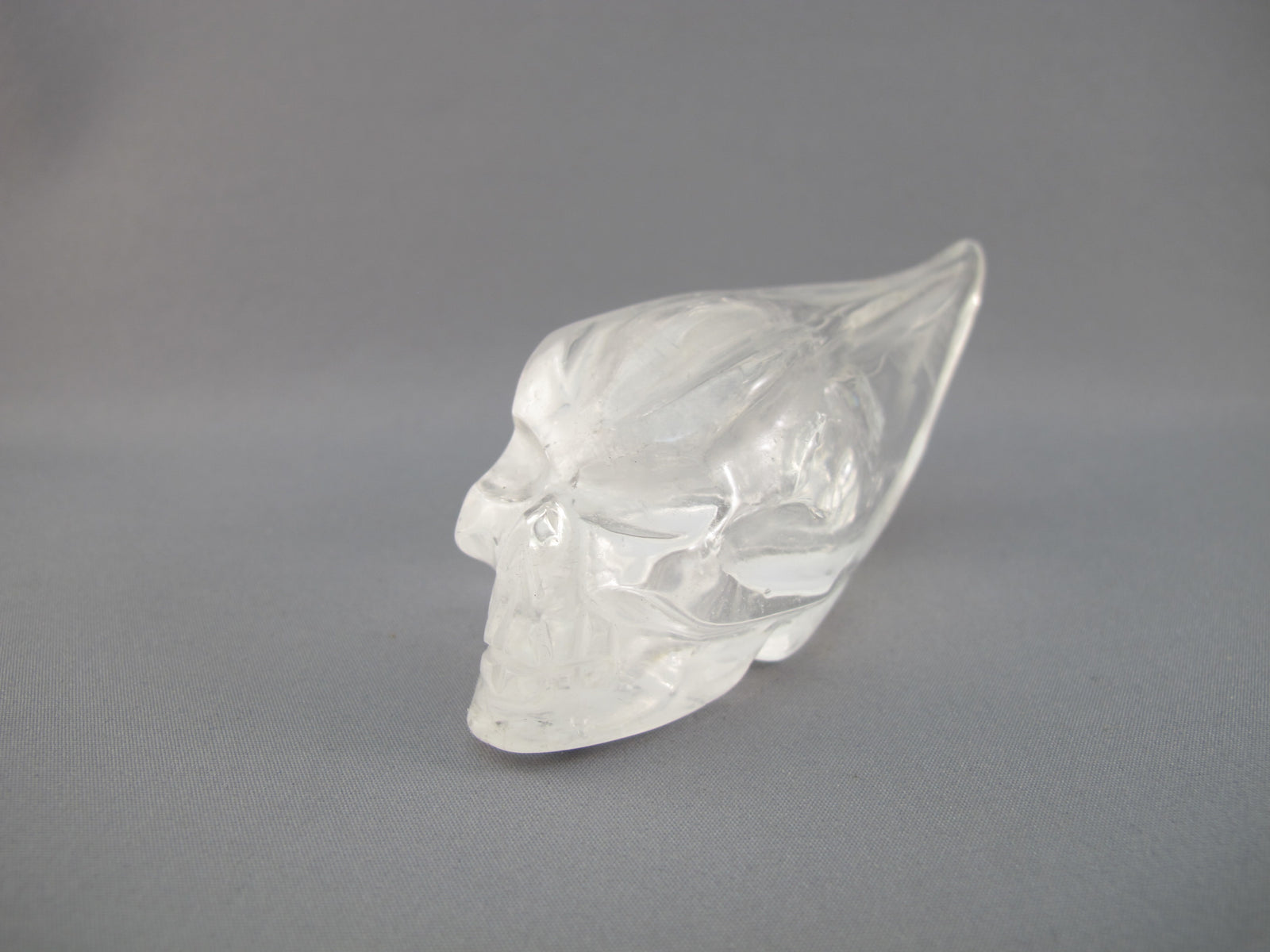 Q-T-123 : Quartz Traveler Crystal Skull