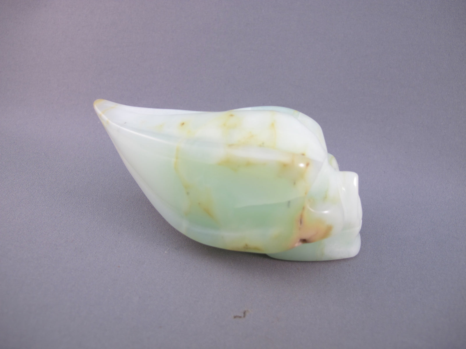 CHP-T-125 : Chrysoprase Traveler Crystal Skull