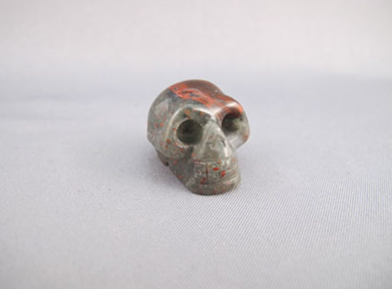 B-P-10 : African Bloodstone Pocket Crystal Skull