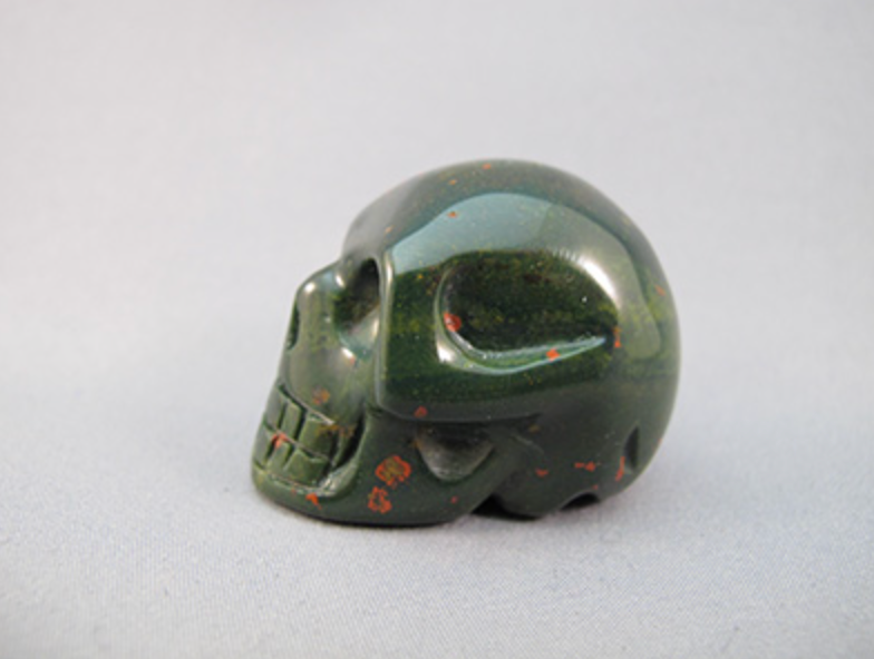 B-S-50 : Bloodstone Crystal Skull
