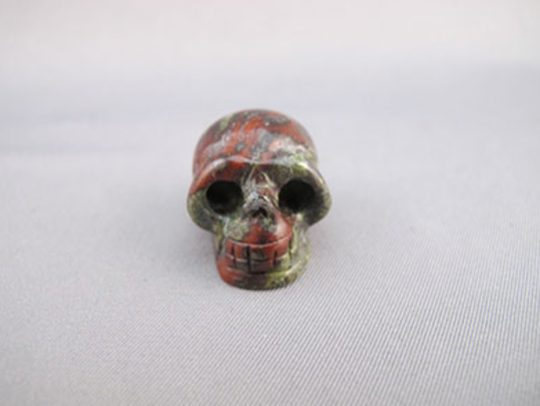 DBJ-P-10 : Dragon Blood Jasper Pocket Crystal Skull