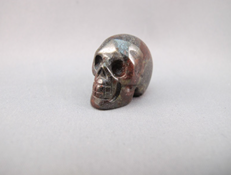 DBJ-P-14 : Dragon Blood Pocket Crystal Skull