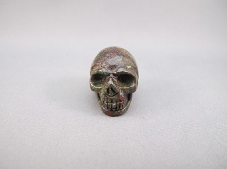DBJ-S-17 : Dragon Blood Crystal Skull