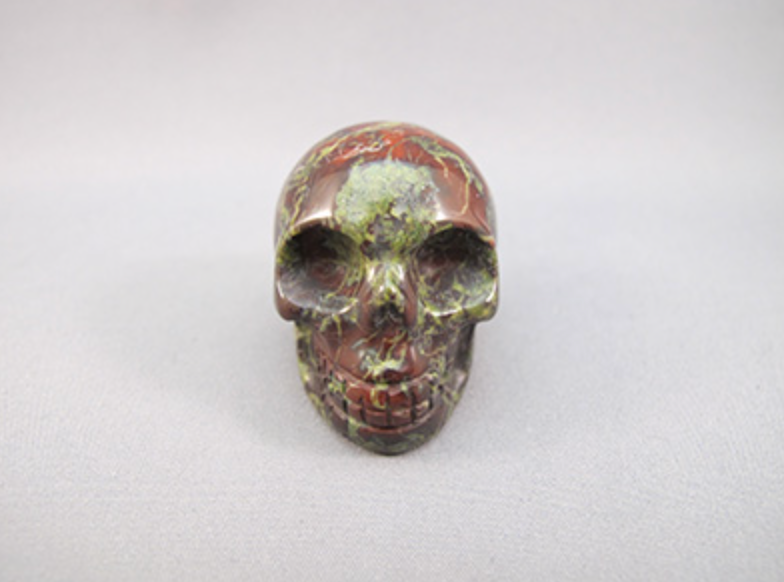 DBJ-S-50 : Dragon Blood Crystal Skull