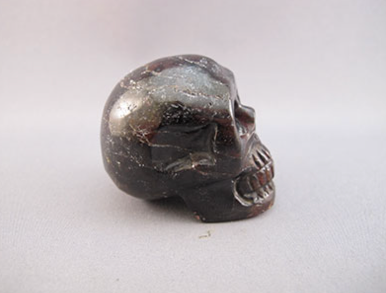 G-S-150  : Garnet Crystal Skull