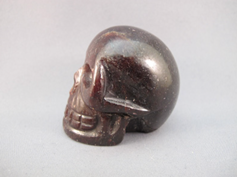 G-M-243 :  Garnet Crystal Skull