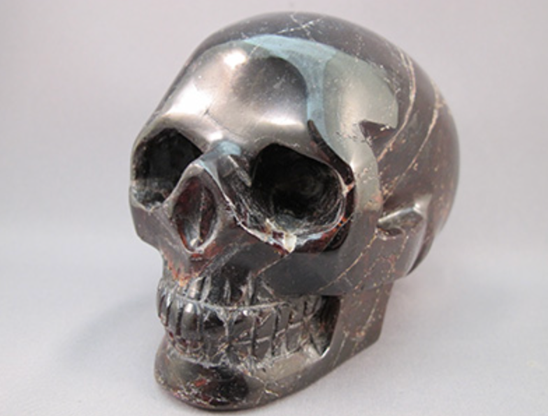 G-L-1131  : Garnet Crystal Skull