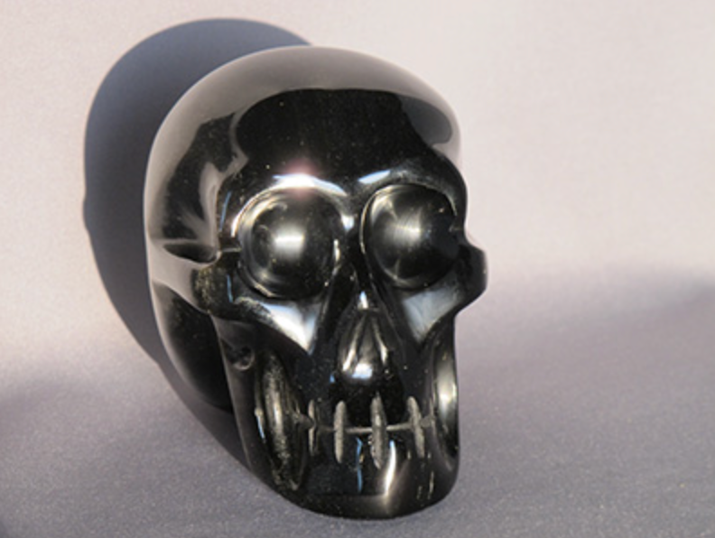GSO-L-762 : Golden Sheen Obsidian Crystal Skull