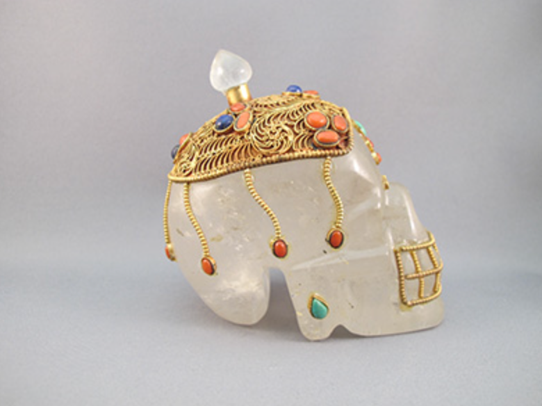 HQ-L-594 : Treasured Tibetan Crystal Skull