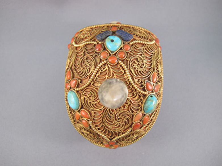HQ-L-791 : Treasured Tibetan Crystal Skull