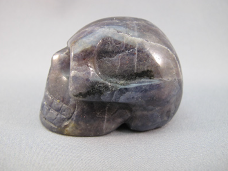 IO-M-90-b : Iolite Crystal Skull - Grade B
