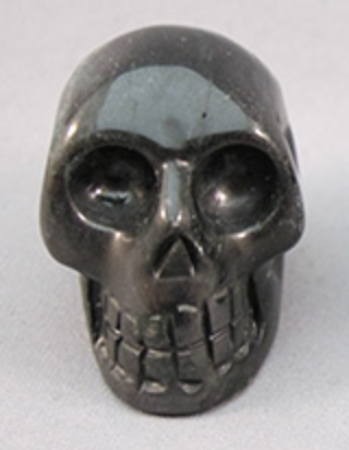 IS-S-60 : Isua Crystal Skull