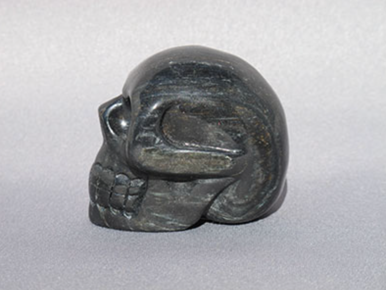 IS-M-150 : Isua Crystal Skull