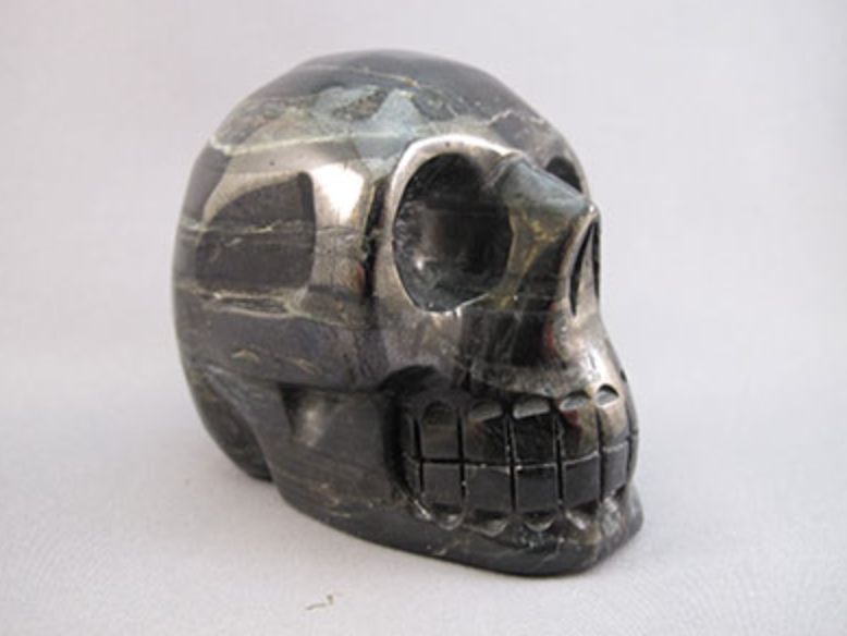 IS-L-585 : Isua Crystal Skull