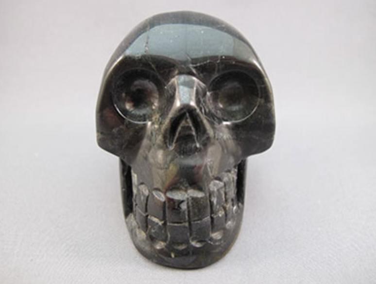 IS-L-494-p  : Isua with Pyrite Crystal Skull