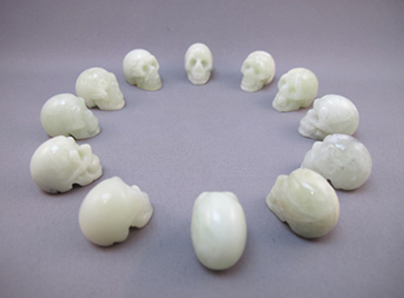 CS-12-J : Jade 12 Crystal Skulls Set