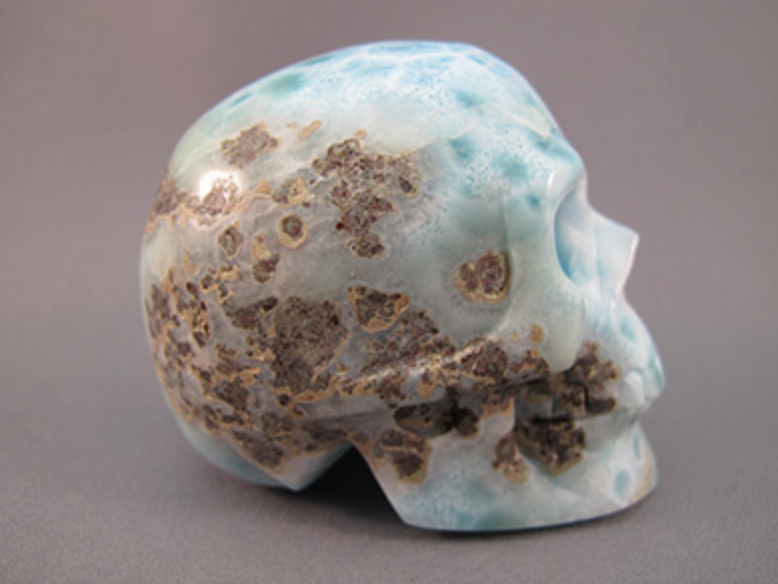 LM-L-227 :  Larimar Crystal Skull