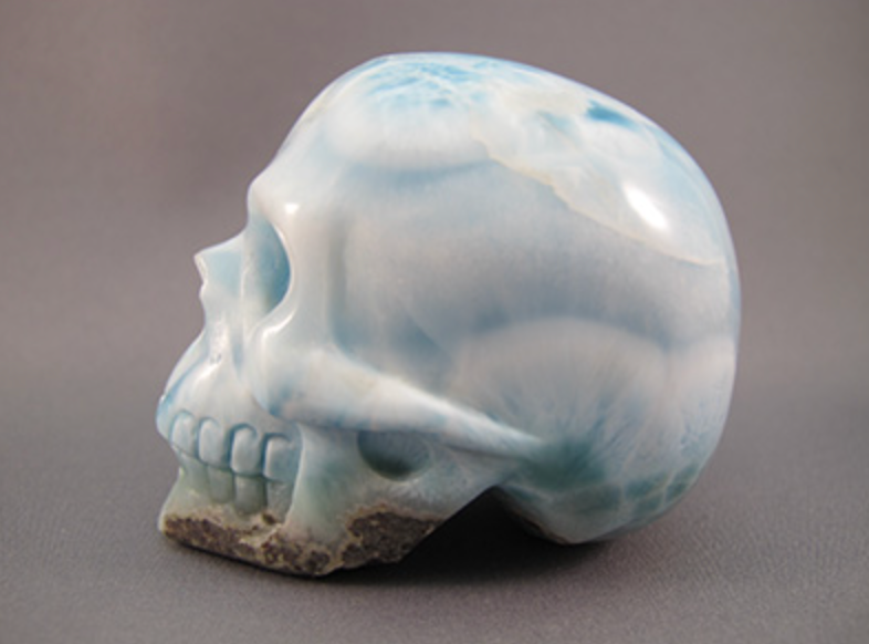 LM-L-227 :  Larimar Crystal Skull