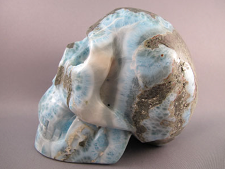 LM-L-1349 : Larimar Crystal Skull