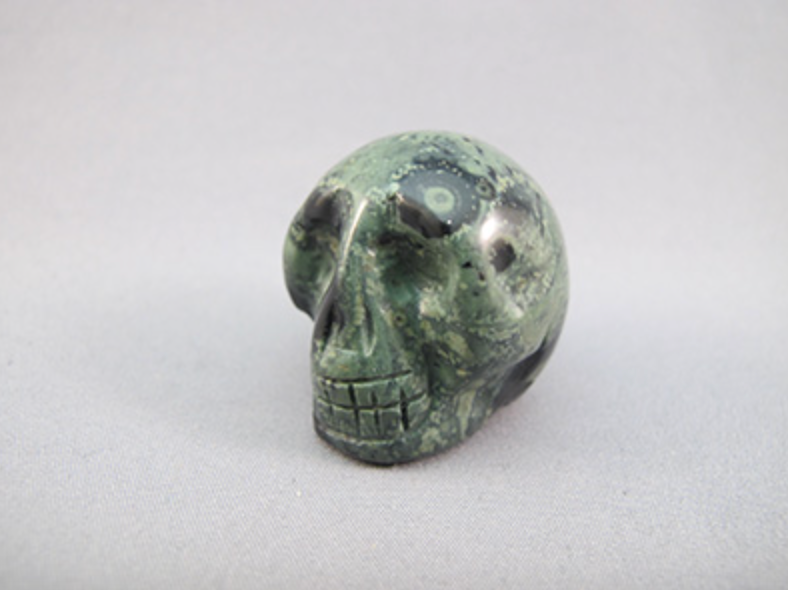 KJ-S-35 : Kambaba Crystal Skull