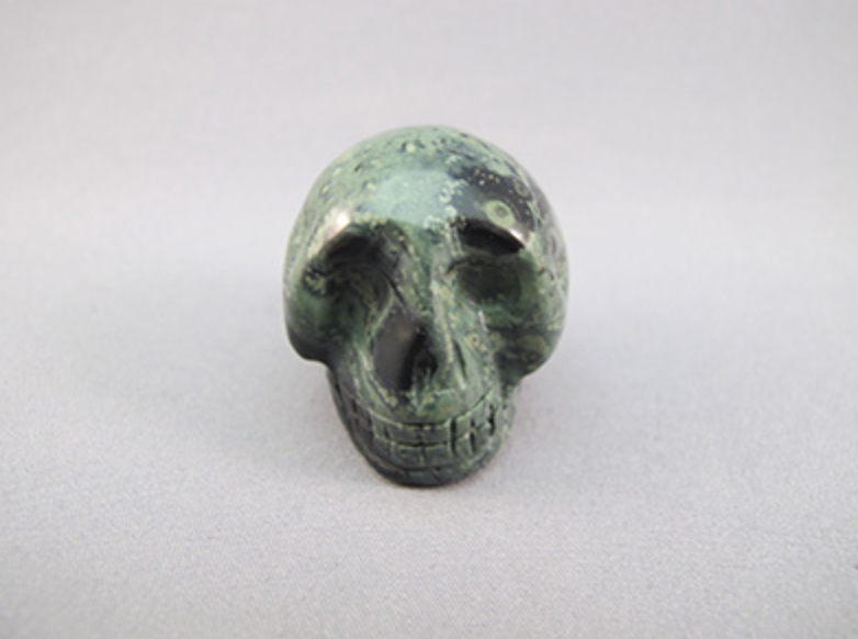 KJ-S-35 : Kambaba Crystal Skull