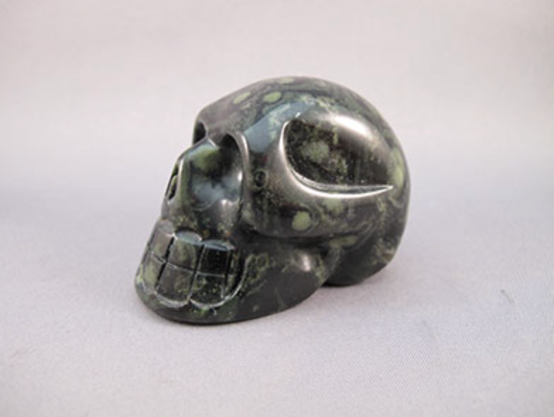 KJ-S-160 : Kambaba Crystal Skull