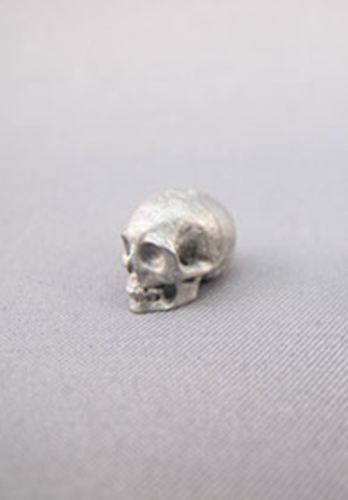 MT-S-003 : Gibeon Meteorite Crystal Skull