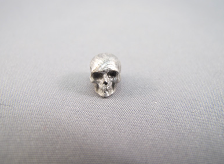 MT-S-001.5-sh : Stonehenge Gibeon Meteorite Crystal Skull