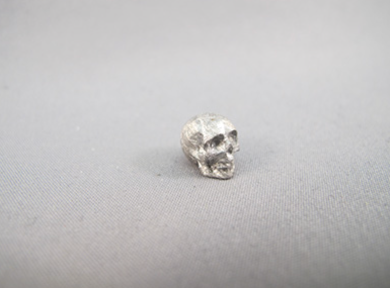 MT-S-002.0-sh : Stonehenge Gibeon Meteorite Crystal Skull