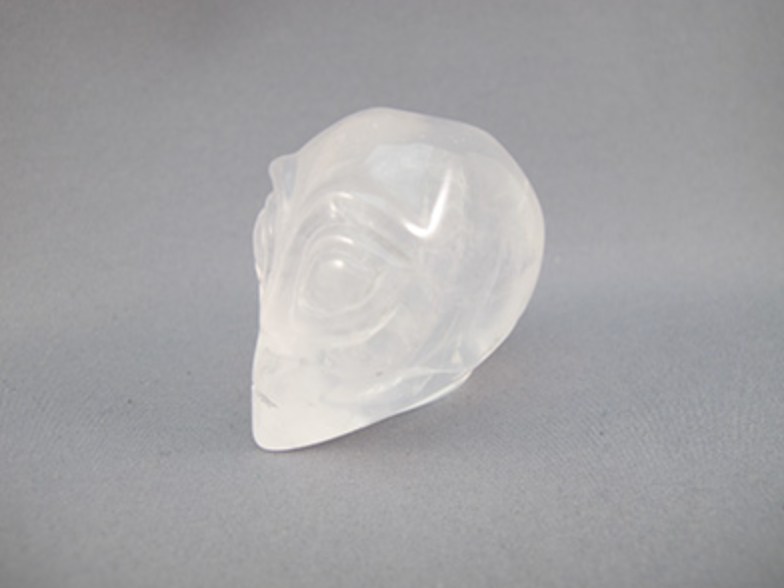A-MQ-S-65 :  Moon Quartz Starbeing Alien Crystal Skull