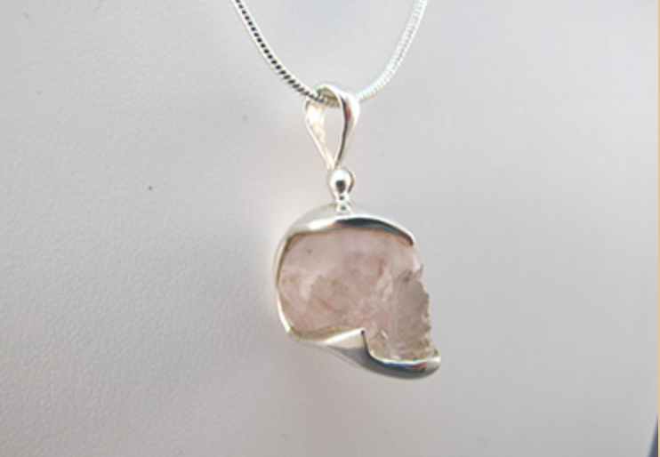 J-SS-MG-7 : Sterling Silver 15 Carat Gem Morganite  Crystal Skull Pendant
