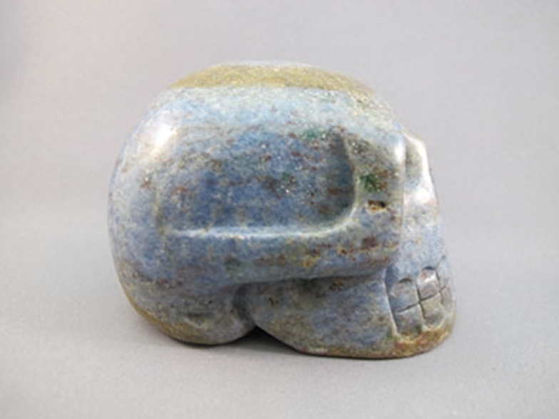 RKY-L-879 : Kyanite Crystal Skull