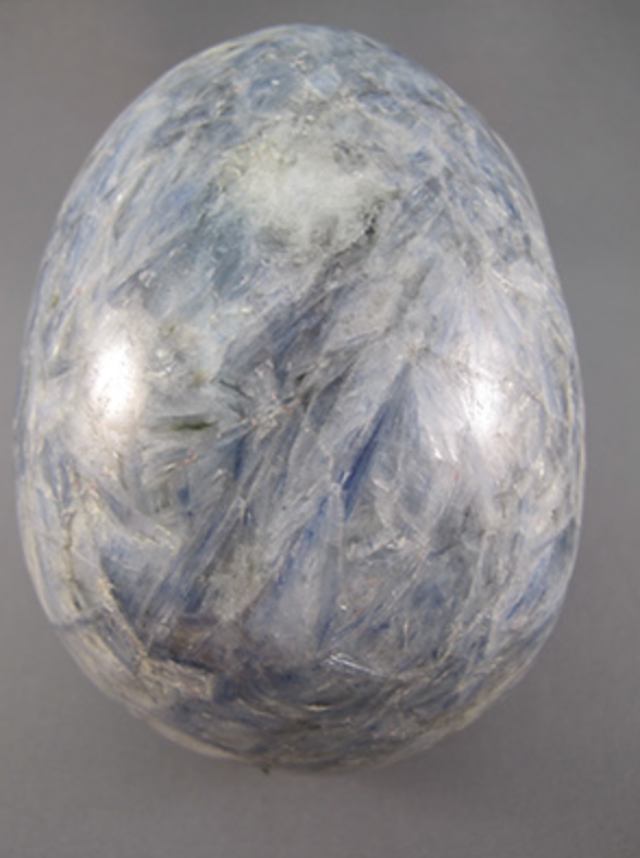 KY-L-1558  : Kyanite Crystal Skull