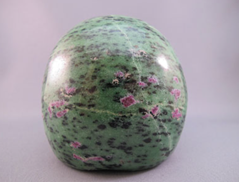 RZ-L-1616 : Ruby Zoisite Crystal Skull