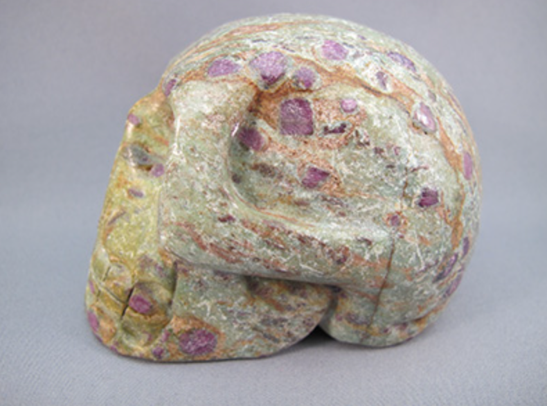 RF-M-652 : Ruby Fuchsite Crystal Skull
