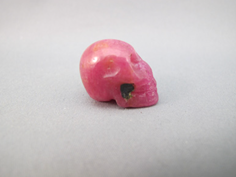 R-M-10.3 : Ruby Crystal Skull