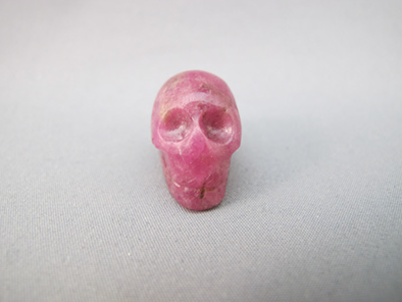 R-M-11.5 : Ruby Crystal Skull