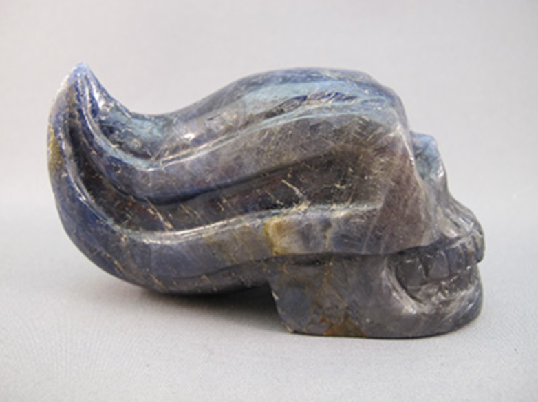 SA-L-369-t : Traveler Blue Sapphire Crystal Skull