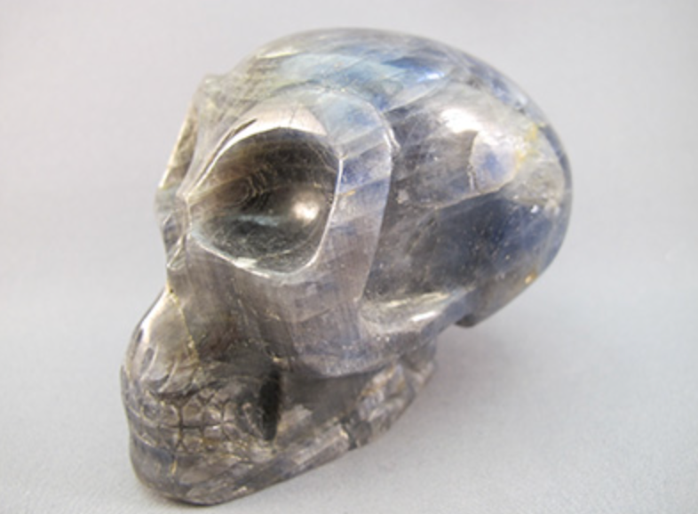 SA-L-771-s : Starbeing Blue Sapphire Crystal Skull