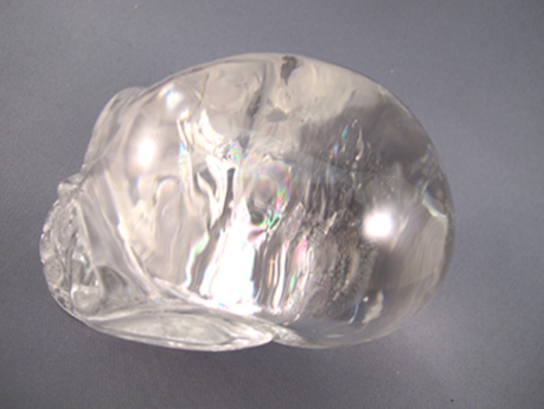 CCS-QR-680 : Camera Rainbow Quartz Crystal Skull