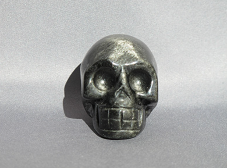 SO-S-80 : Silver Sheen Obsidian Crystal Skull